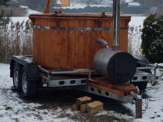 Kaitinimosi kubilai, mediniai kubilai, stiklo pluosto kubilai, stiklo pluošto kubilai, ovalus kubilai, kubilai su led apsvietimu, led apsvietimas kubilams, polipropileno kubilai, palstikiniai kubilai, apsildyti kubilai, apšildyti kubilai, kubilai su elektriniu šildytuvu,  lauko kubilai, kubilai su spa sistema, kubilai su dziakuzi, kubilai su jacuzzi, hydzo systema, oro masazas, kubilai su oro masazu, kubilai su hydro masazu, hot tubs, glas fiber hot tubs, air massage, hydro system,